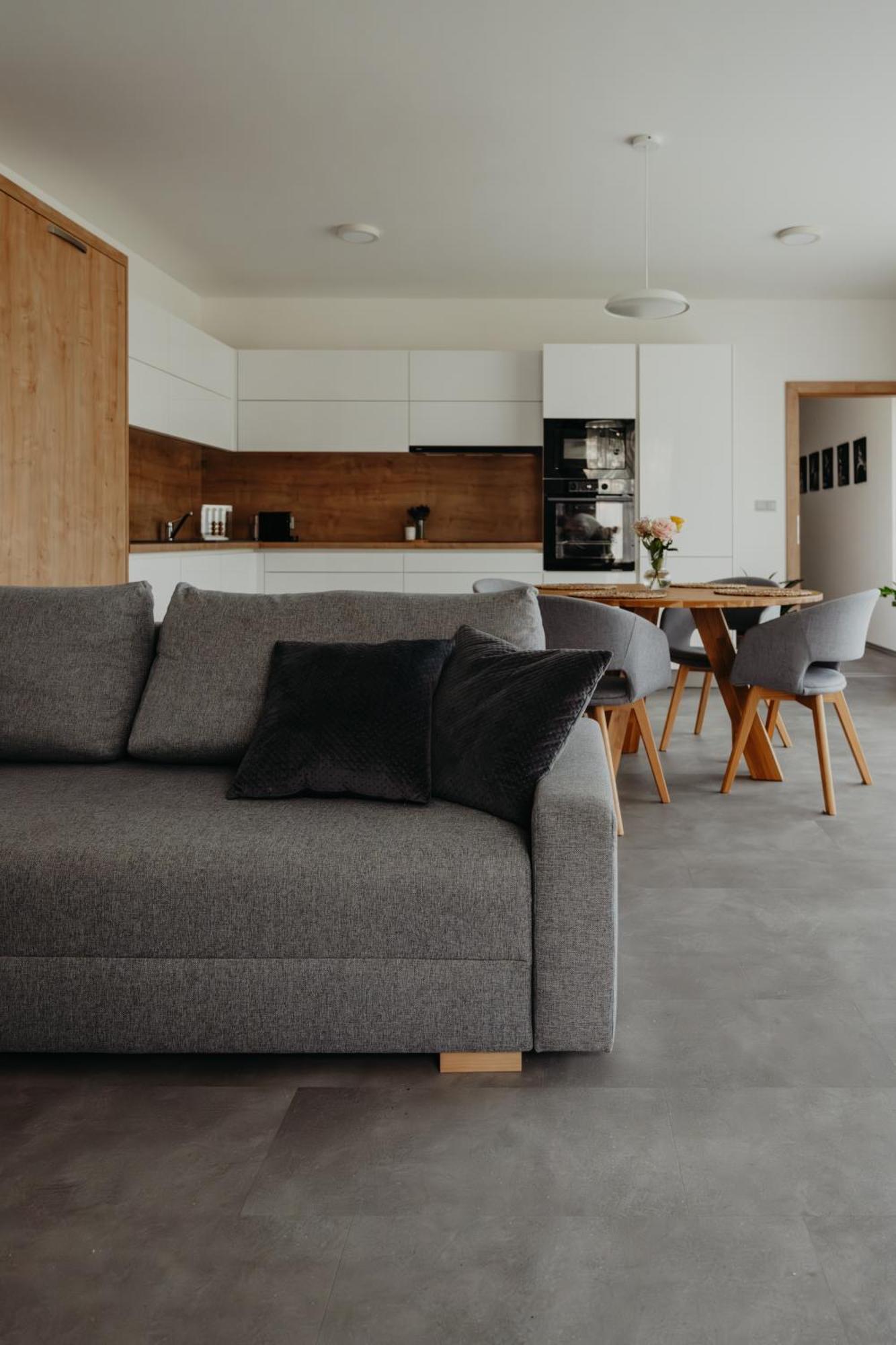 Usti Apartment *